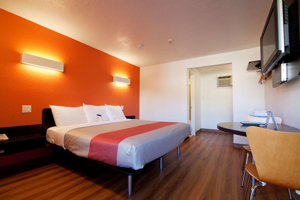 Motel 6-Bremerton, Wa Zewnętrze zdjęcie